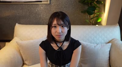 FC2PPV-4736949没有男友恋爱胆怯女大<span style="color: #ff5b82">学</span><span style="color: #ff5b82">生</span>