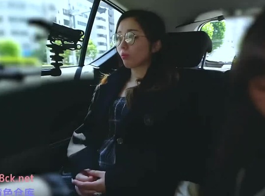 FC2PPV-4928009下颚美女双射精高潮沦陷