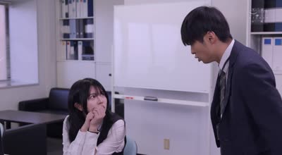 ADN-705 地味眼镜OLの里の顔 美熟女ライバー、凌●ライブ配信 武藤あやか