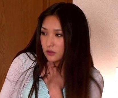 TEN-018 【史上最强エロ尻】恵比寿で捕获したF乳キャバ嬢の自宅に突撃！！ギャルとっておきの胜负下着で悩杀ファック！！プリプリの桃尻を突いて