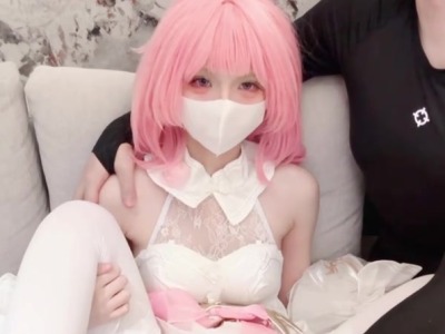 <span style="color: #ff5b82">COS</span>爱莉希雅揉奶指交轻调-琳琳学妹