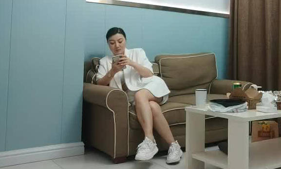 爱情故事04-12约炮银行下岗<span style="color: #ff5b82">女</span>员工
