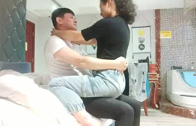 爱情故事06-10酒店大圆床约炮<span style="color: #ff5b82">女</span>婚饥渴人妻