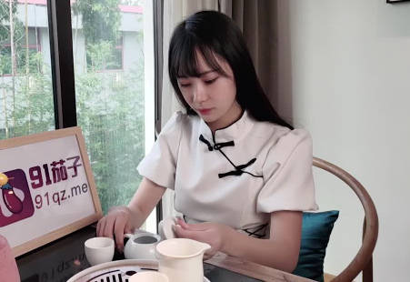 面基颜射卖茶叶的<span style="color: #ff5b82">女</span>网友-糖糖
