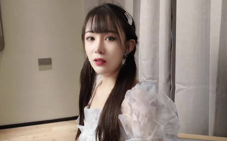 洗脚城按摩<span style="color: #ff5b82">女</span>辛苦挣钱老公却出轨