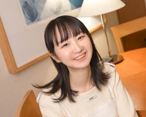 骑兵破解SIRO-5704 童顔女子のみよりちゃんは男优の执拗な电マ责めに耐えられるのか！？合法的少女が大人の阶段をのぼる一部始终をご覧ください！ 【初撮り